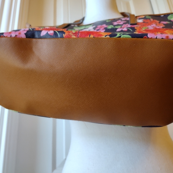 Floral Spring Shoulder Tote Purse - Picture 10 of 10
